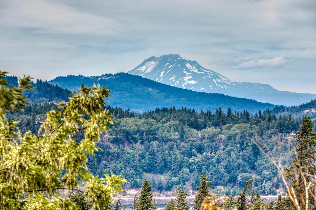 Mt Adams River View House Hood River Bagian luar foto